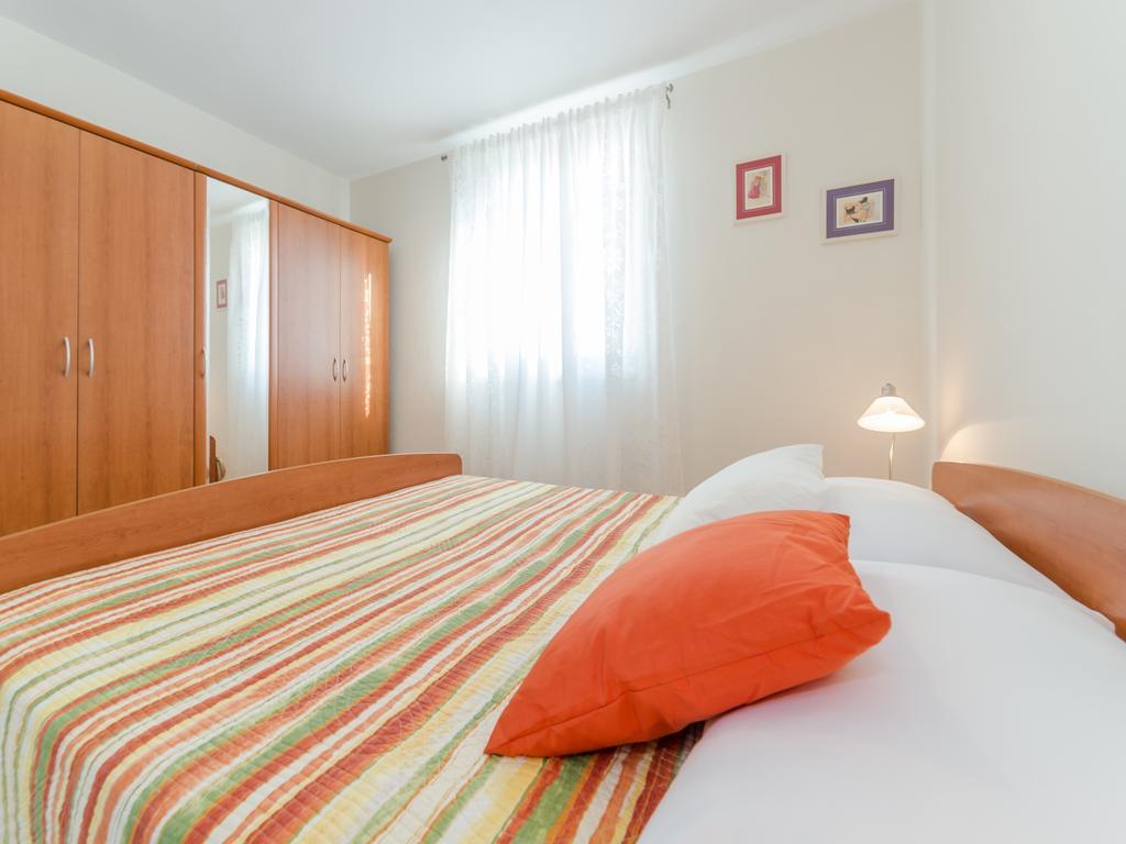 Holiday House Mareta, Sea View Dragove Exterior foto